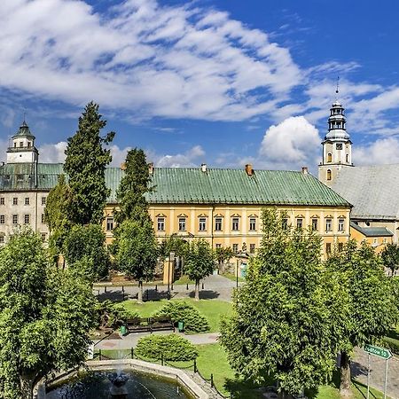 Hotel Zamek Miedzylesie Exterior foto